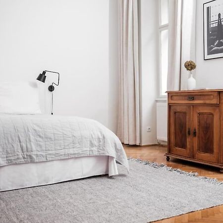 Edelhof Design Apartment Вена Экстерьер фото