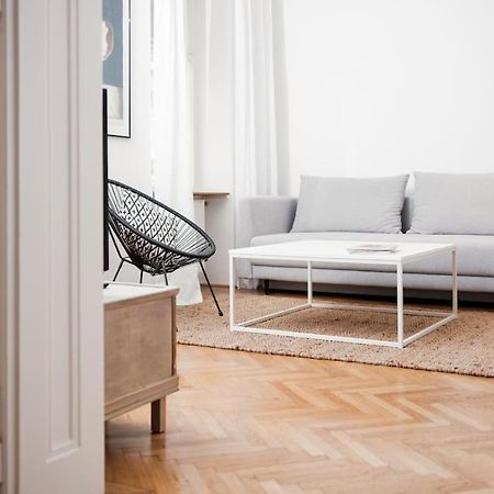 Edelhof Design Apartment Вена Экстерьер фото